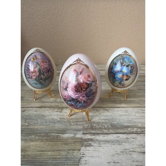 Danbury Mint Other - Lena Liu Danbury Mint Butterfly Garden Porcelain Egg Lot of 3 w/Stands 1990s